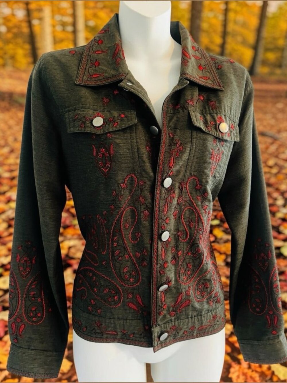 Vintage Willi Smith Embroidered Silk Blend Olive Green Jacket Women’s Size Small